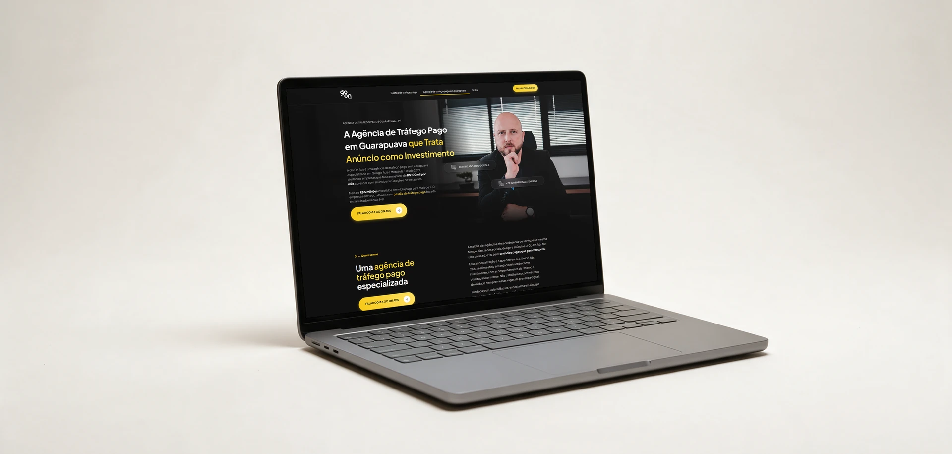 Site Go On Ads aberto em um notebook