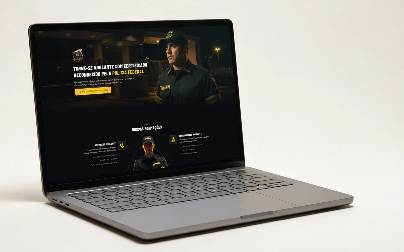 Site Academia CEFASP em um notebook