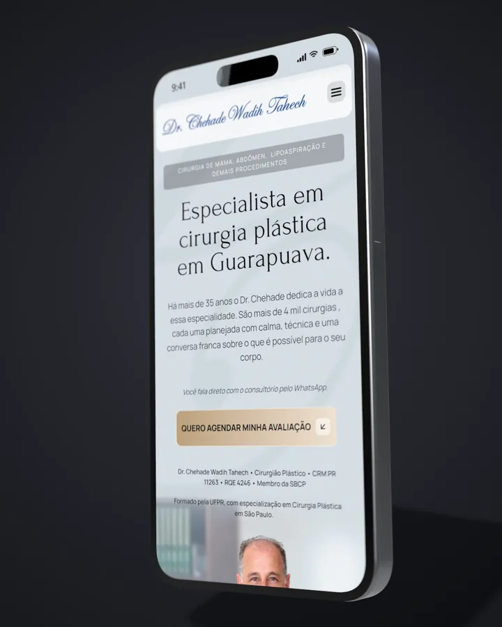 Site Dr. Chehade aberto em um celular